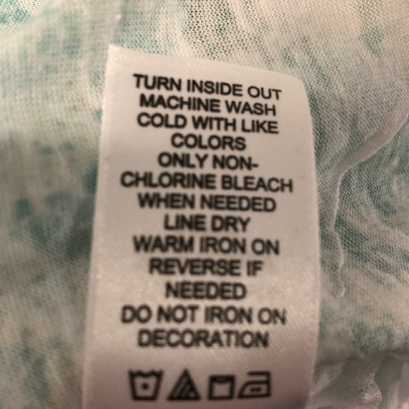 🍃 Pretty Maurice’s Top 🍃 - Picture 7 of 7